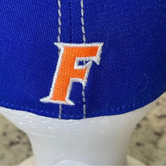 Top World UF Florida Gators Fitted Hat Embroidered Logo The Rookie Blue Orange - Picture 2 of 8